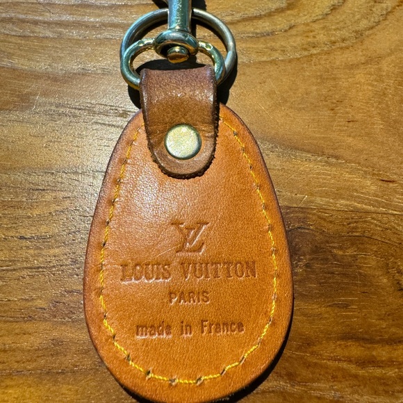 Vintage Louis Vuitton Keychain - Picture 4 of 5